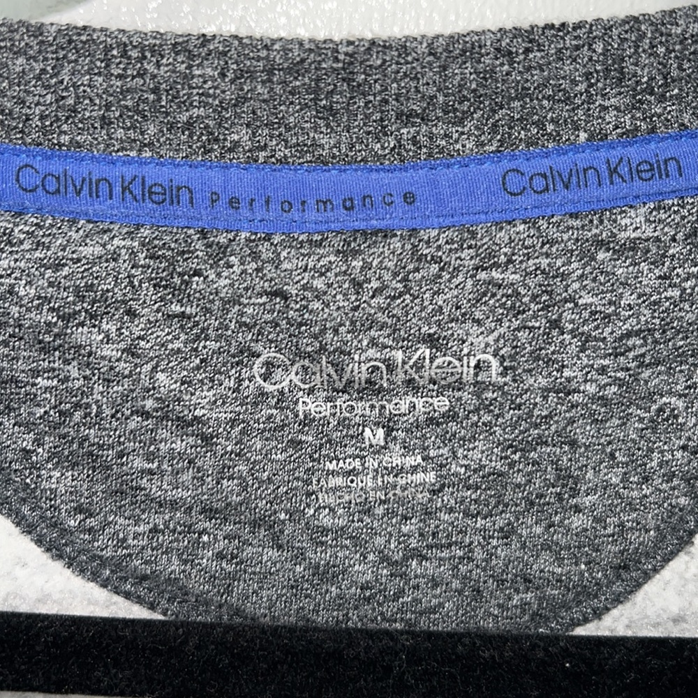 Calvin Klein Performance Sweatshirt - Picture 2 of 4